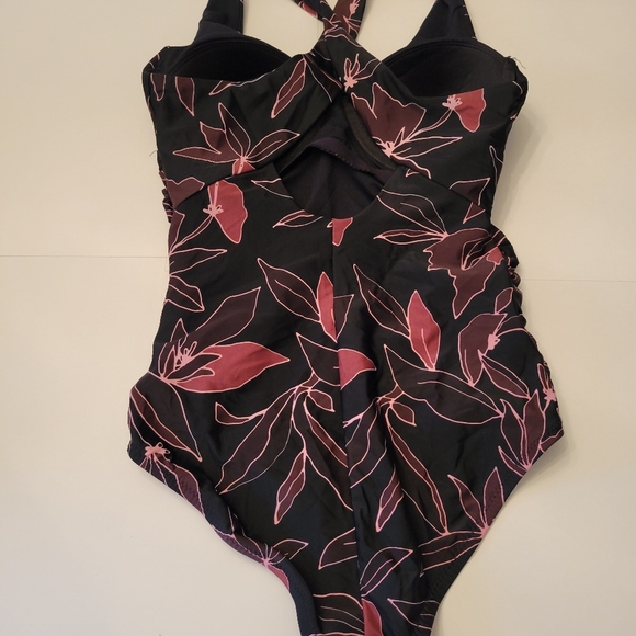 Eddie Bauer Floral Black and Pink Women's Swimsuit Small - Picture 4 of 4